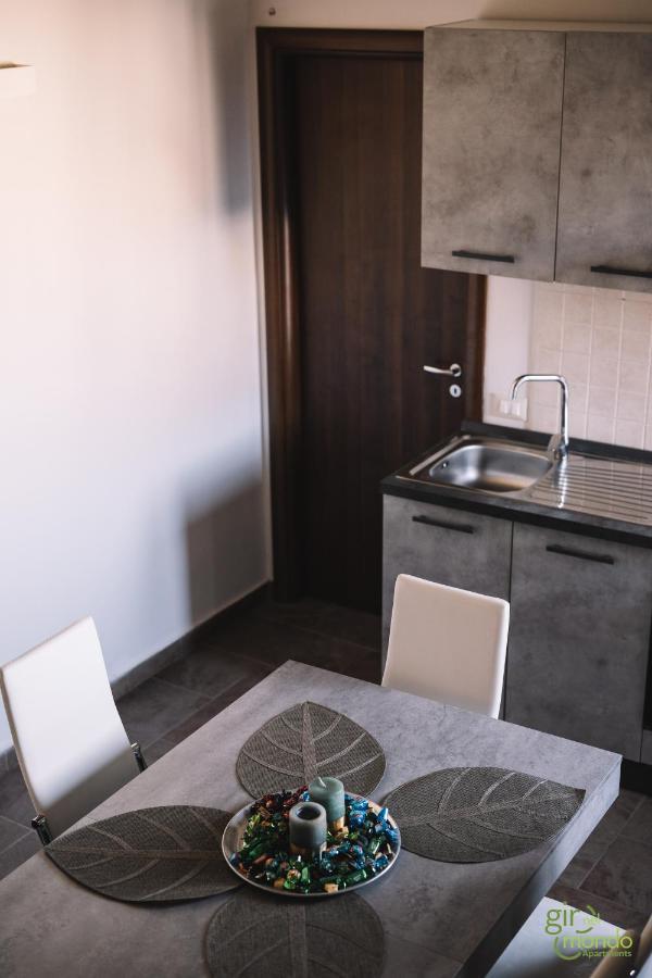 Giro Nel Mondo Apartments Catania Exterior photo