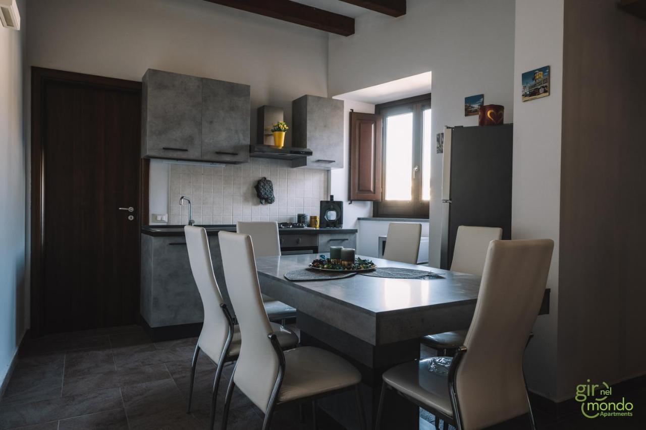 Giro Nel Mondo Apartments Catania Exterior photo
